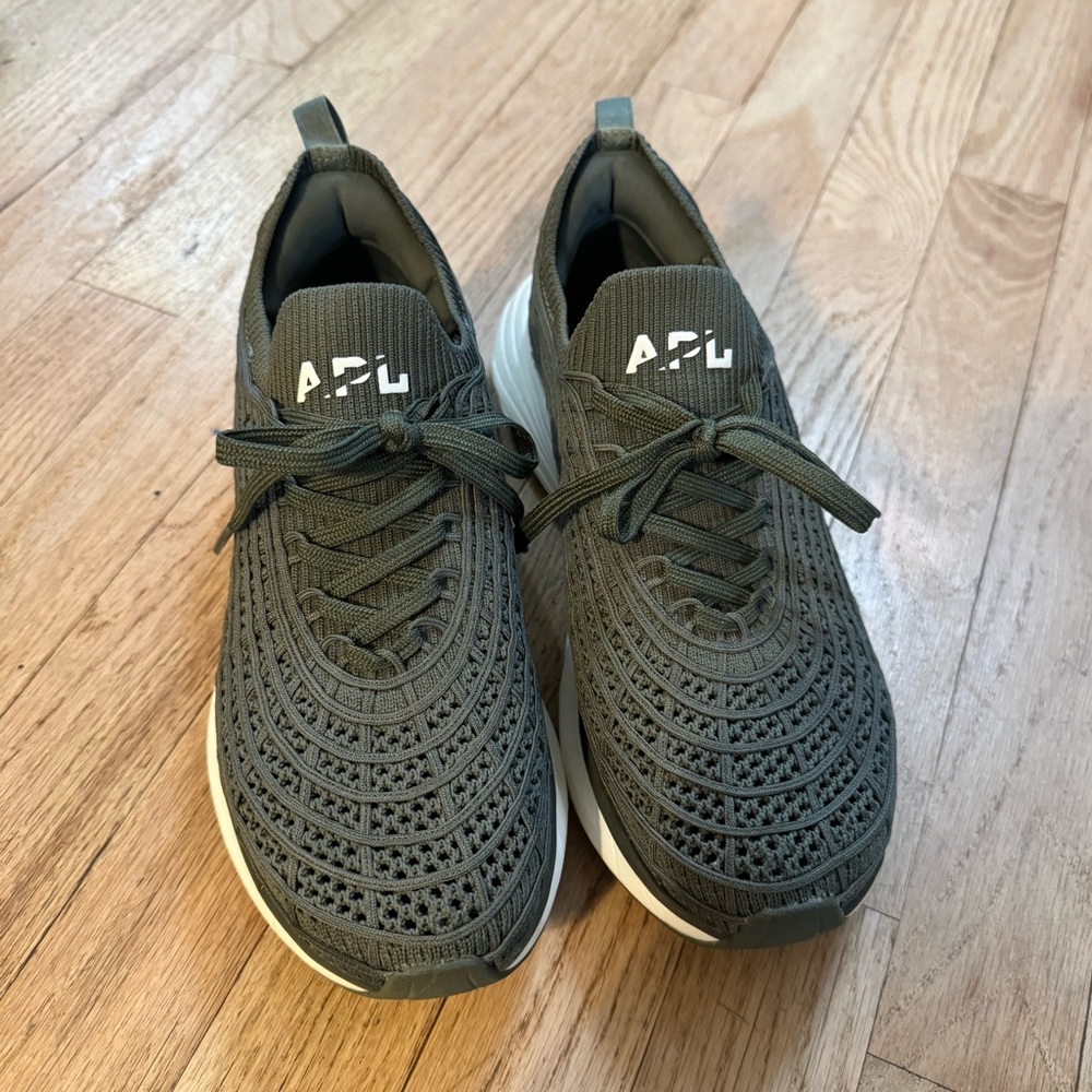 APL Techloom Zipline Sneakers